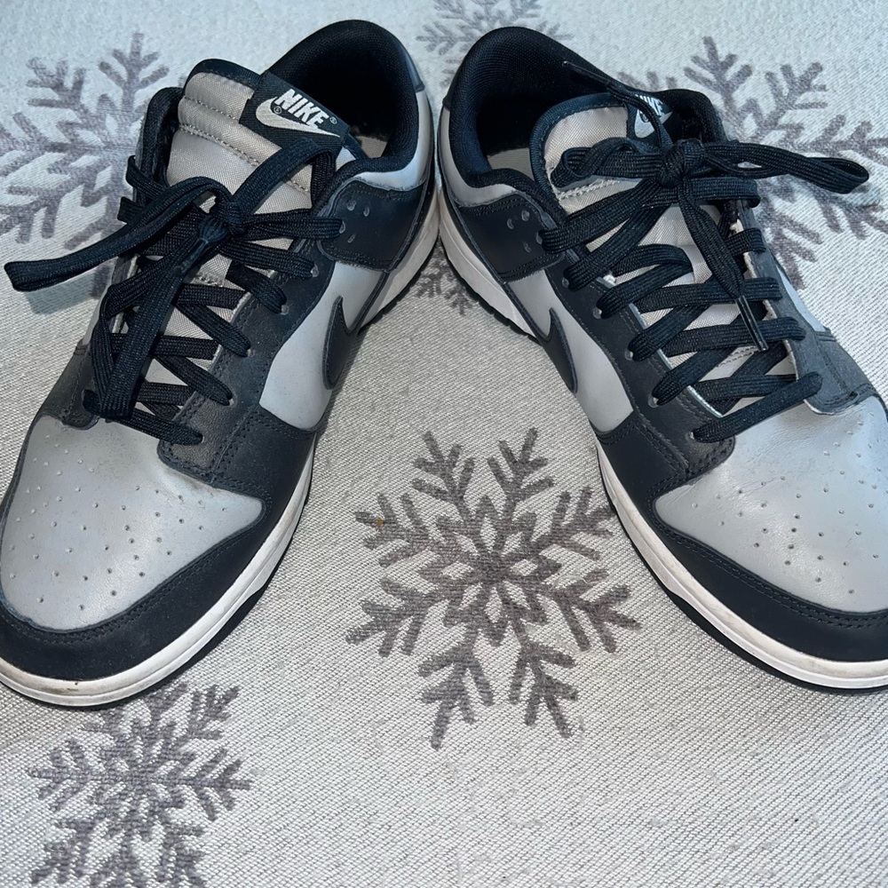 Nike Dunk Low Georgetown + Crease Protectors - Picture 3 of 4